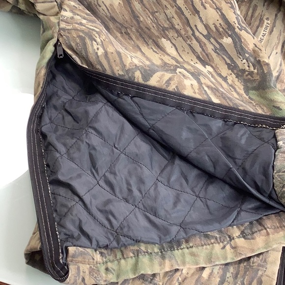 VGT Liberty Realtree Camouflage Insulated Long sleeve Bibs men size XXL EUC - Picture 12 of 15